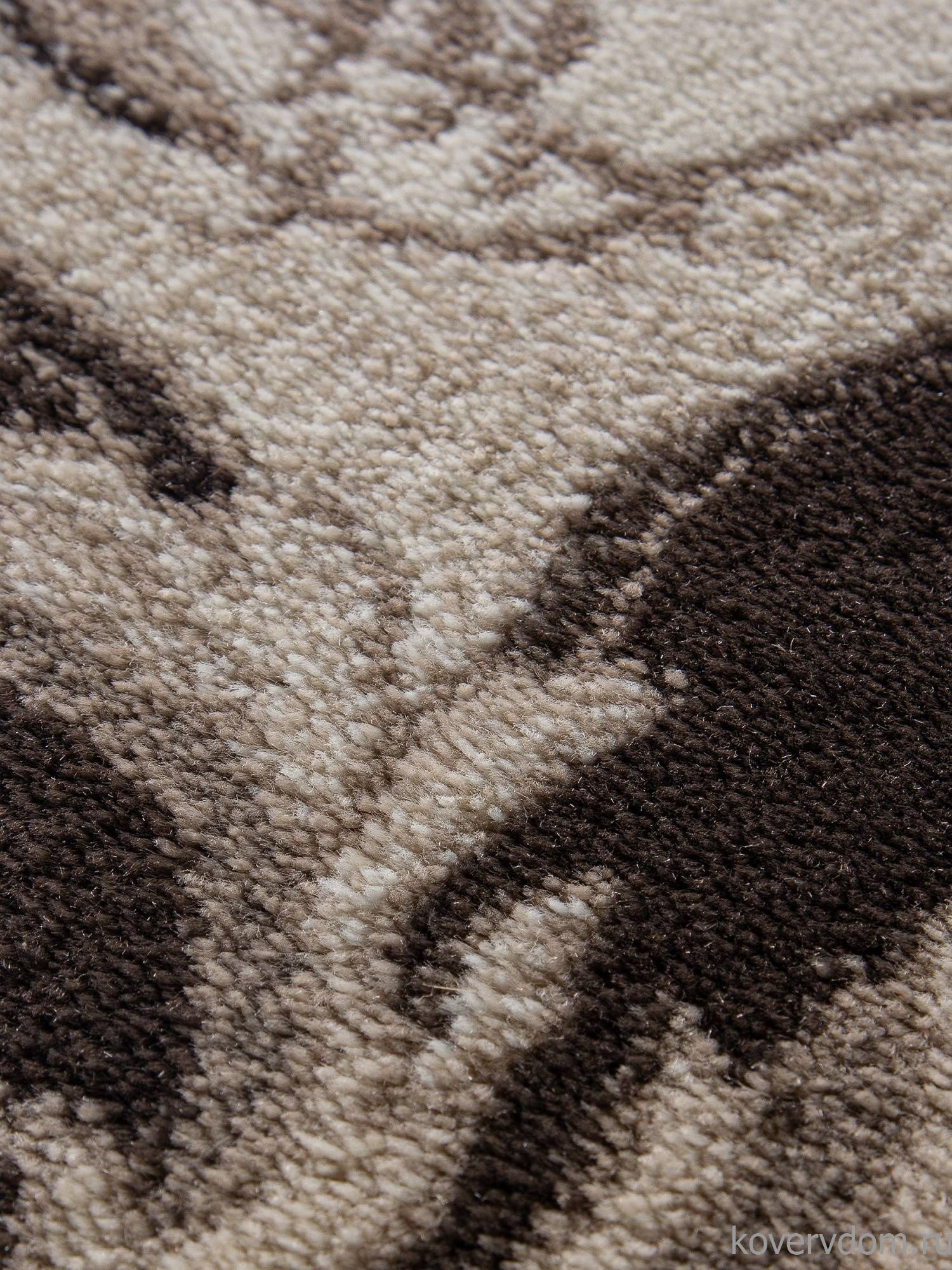 Ковер VALENCIA DELUXE 4015 BROWN