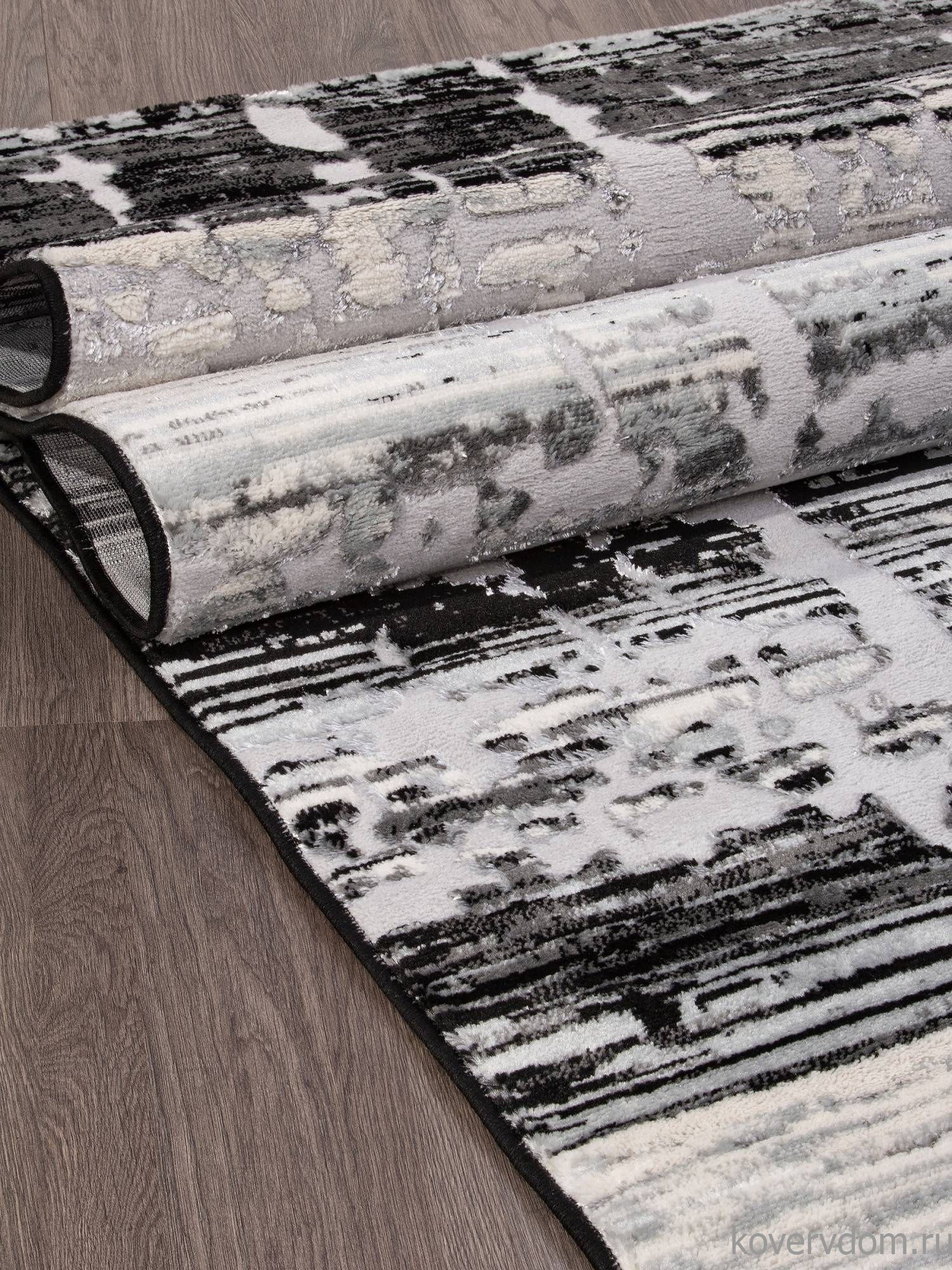 Ковер Valentino Y012A LIGHT GREY SHIRINK / BLACK Ковер Valentino Y012A LIGHT GREY SHIRINK / BLACK