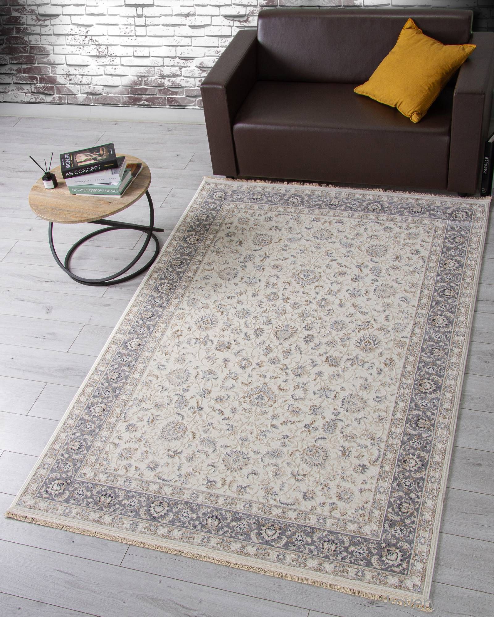 Ковер Jasmine 35831A CREAM / L.GREY Ковер Jasmine 35831A CREAM / L.GREY