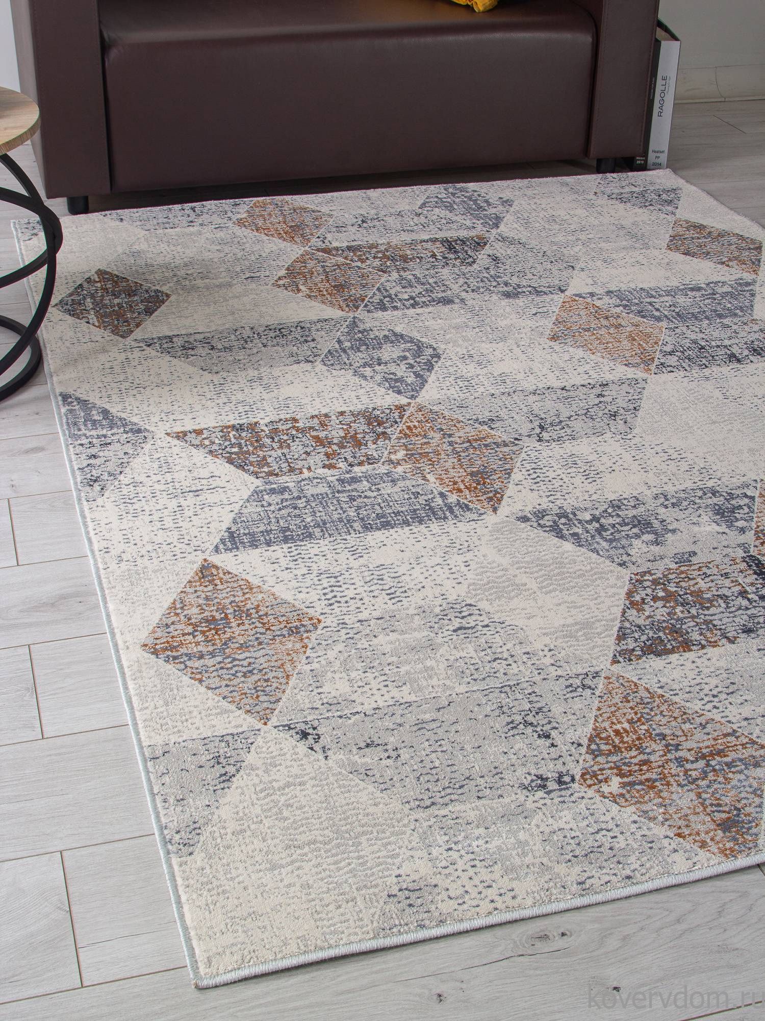 Ковер ZUMMA F257 ORANGE Ковер ZUMMA F257 ORANGE