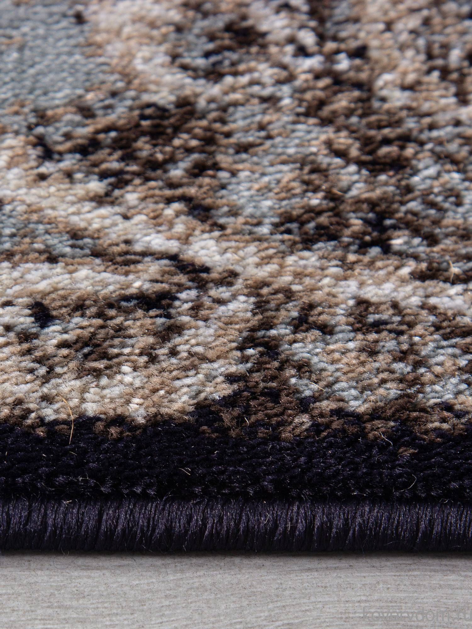 Ковер VALENCIA DELUXE D328 BROWN Ковер VALENCIA DELUXE D328 BROWN